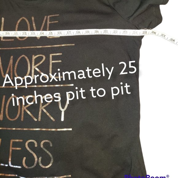 Lane Bryant Black Short Sleeve Shirt Love More Worry Less Women's Size 22/24 NWT - Picture 3 of 4